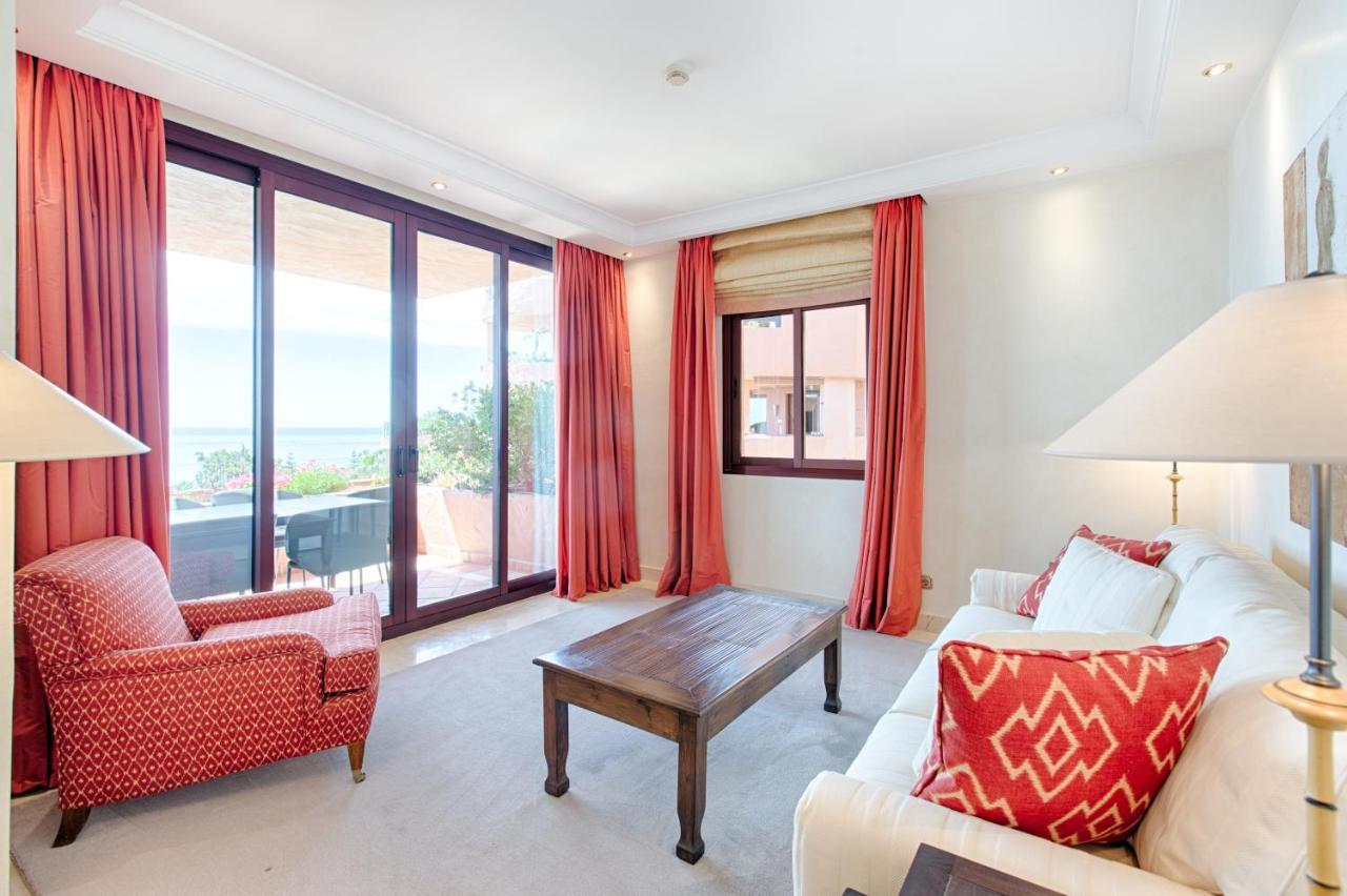 Bahia Beach Apartments Estepona Ngoại thất bức ảnh