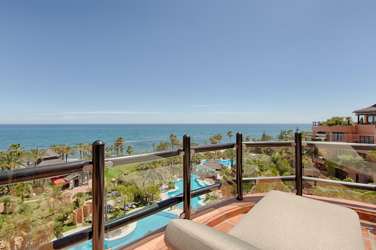 Bahia Beach Apartments Estepona Ngoại thất bức ảnh