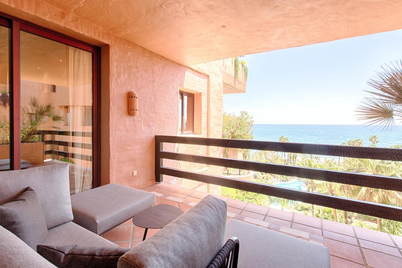 Bahia Beach Apartments Estepona Ngoại thất bức ảnh
