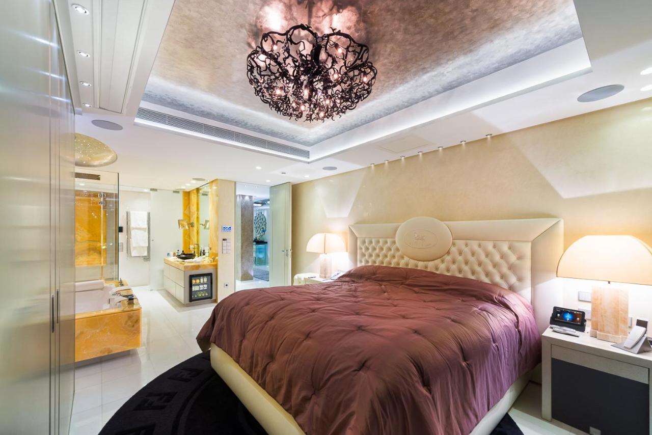 Bahia Beach Apartments Estepona Ngoại thất bức ảnh